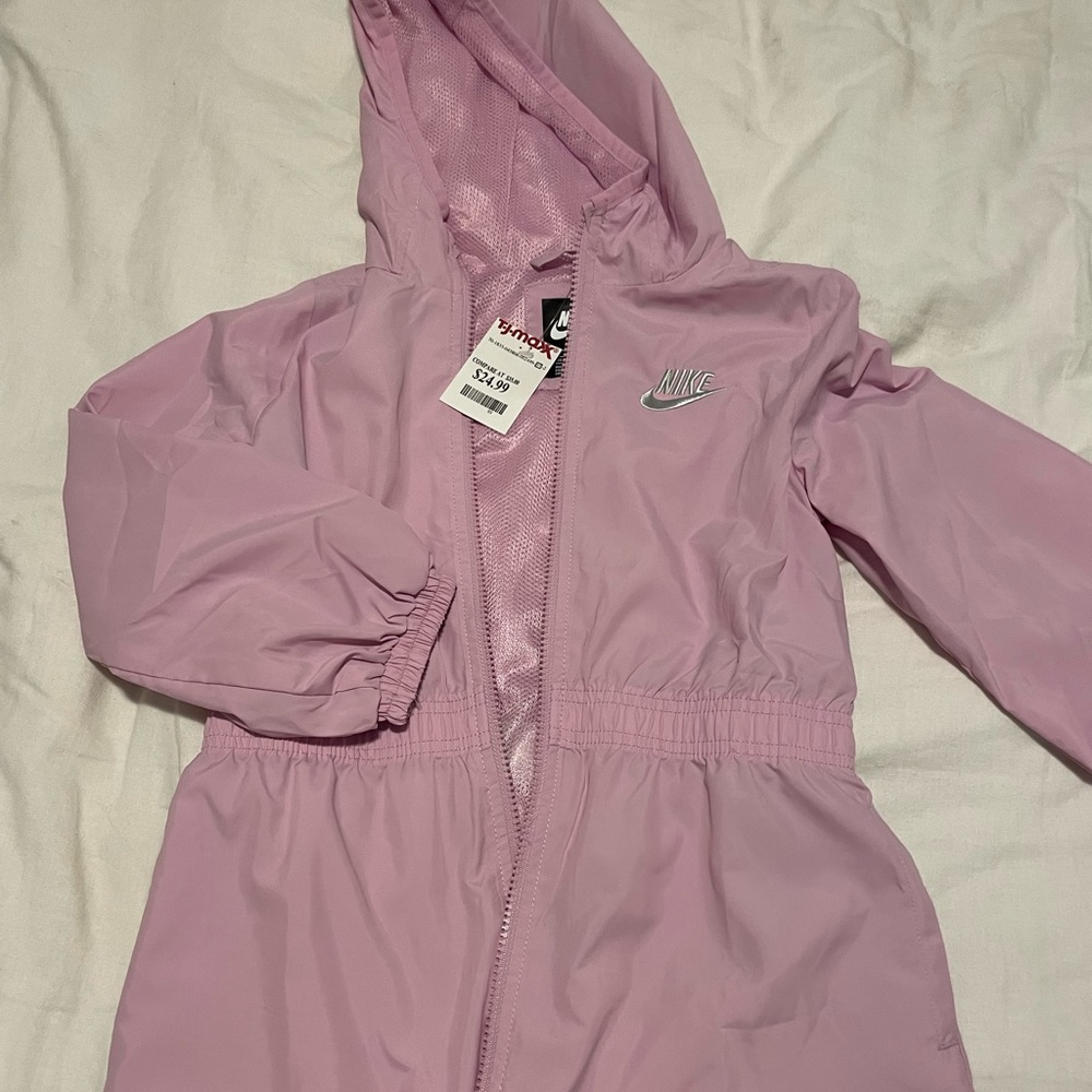 Kids Nike rain coat, light weight, lilac.